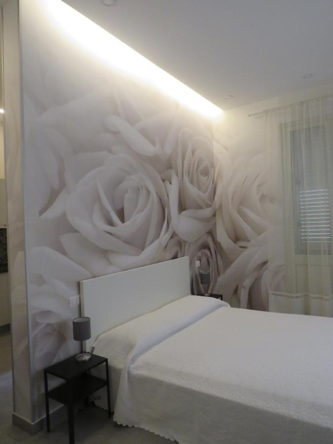 Casa Vacanza Il Gelsomino Magico 아볼라 외부 사진