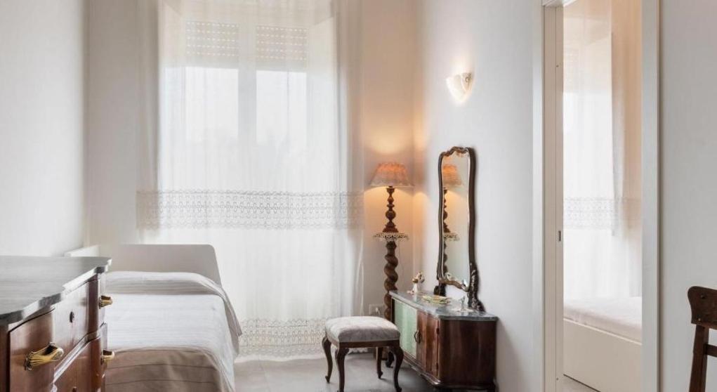 Casa Vacanza Il Gelsomino Magico 아볼라 외부 사진