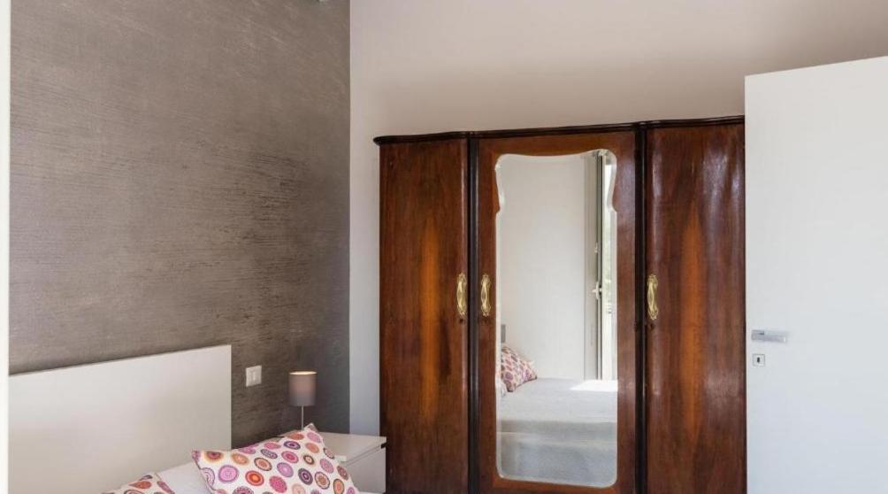 Casa Vacanza Il Gelsomino Magico 아볼라 외부 사진