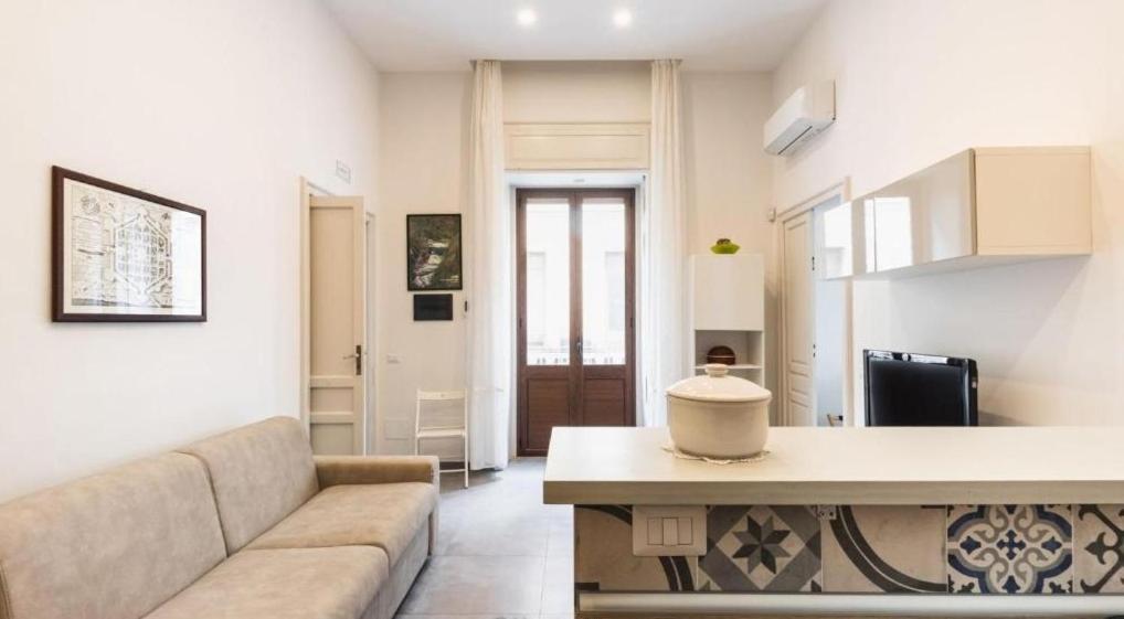 Casa Vacanza Il Gelsomino Magico 아볼라 외부 사진
