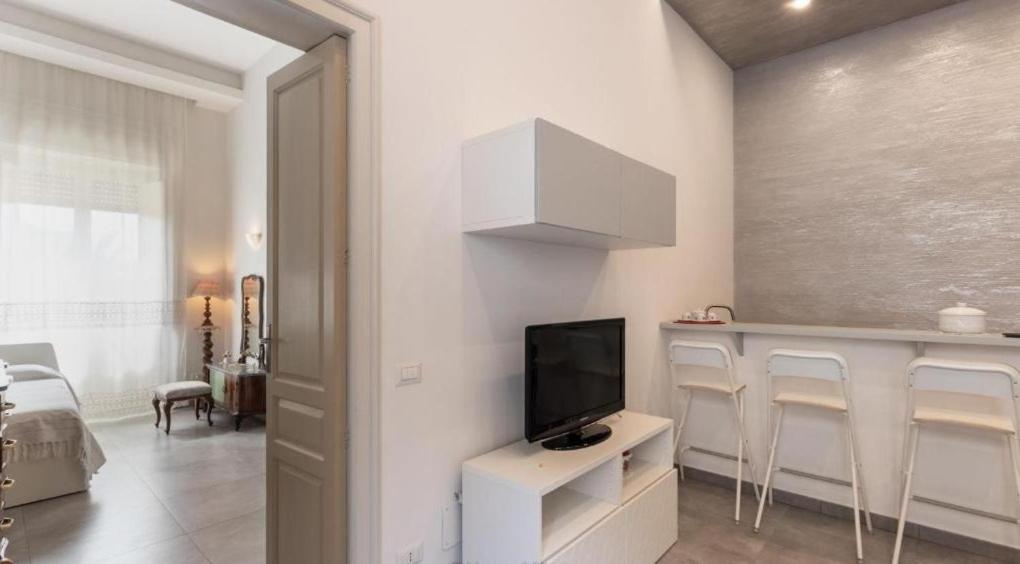 Casa Vacanza Il Gelsomino Magico 아볼라 외부 사진
