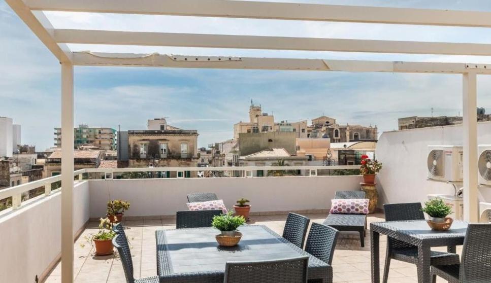 Casa Vacanza Il Gelsomino Magico 아볼라 외부 사진